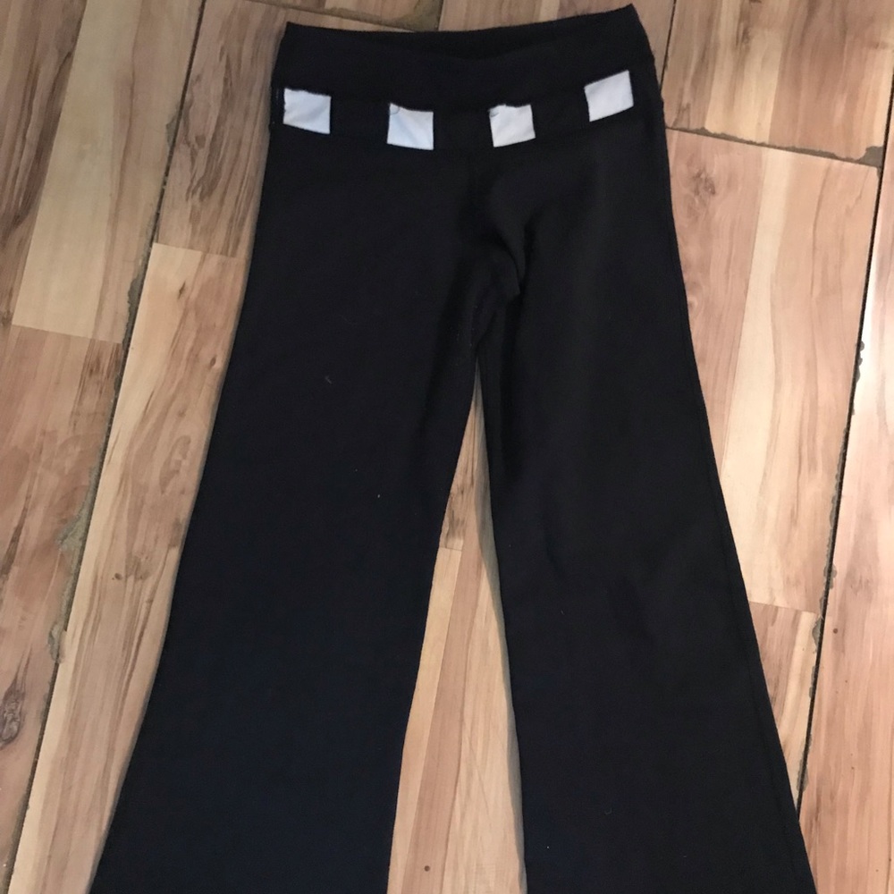 Lululemon wide leg pants